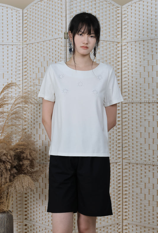 Round Neck Blouse With Iron On Crystal