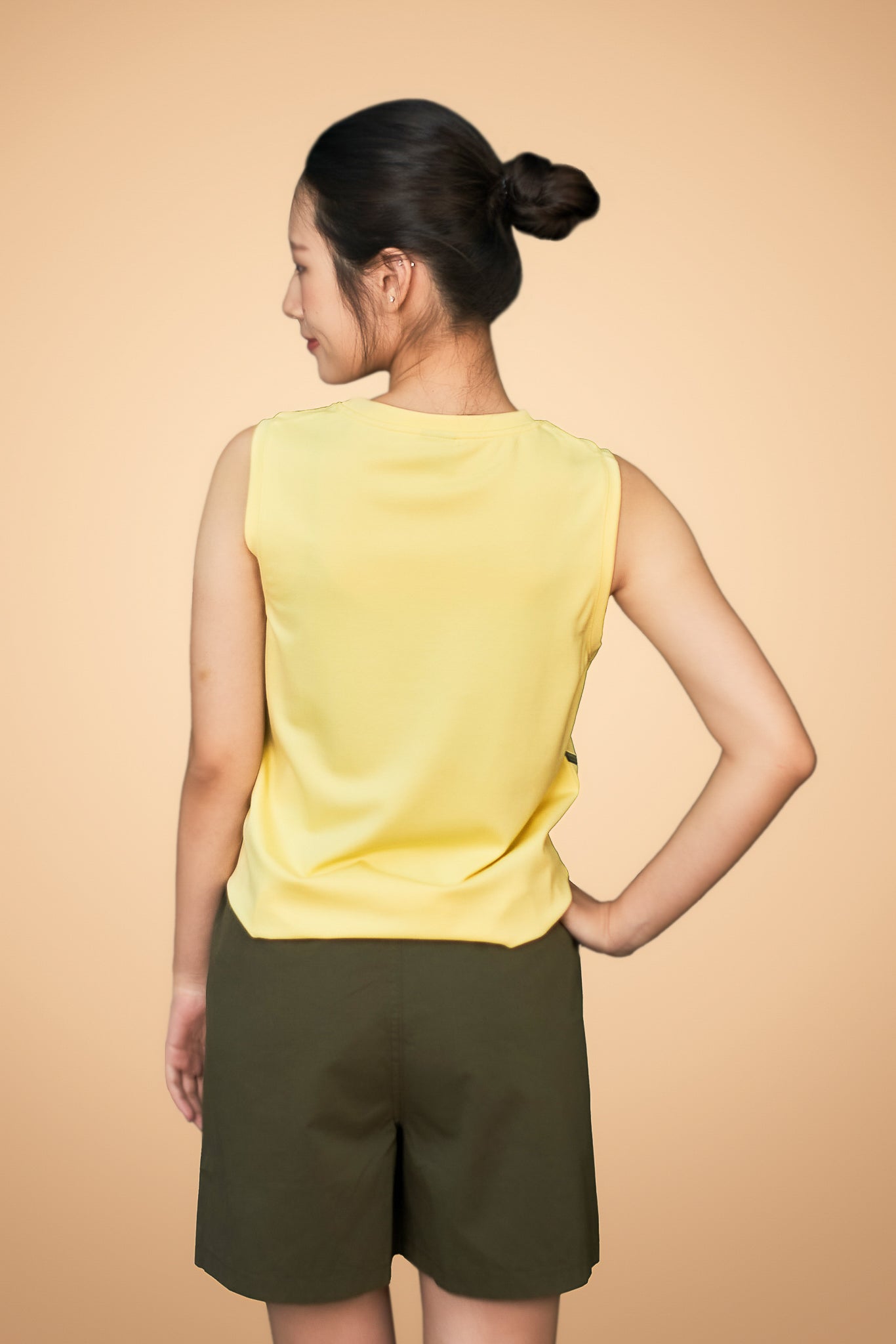Front Pocket Short Pant