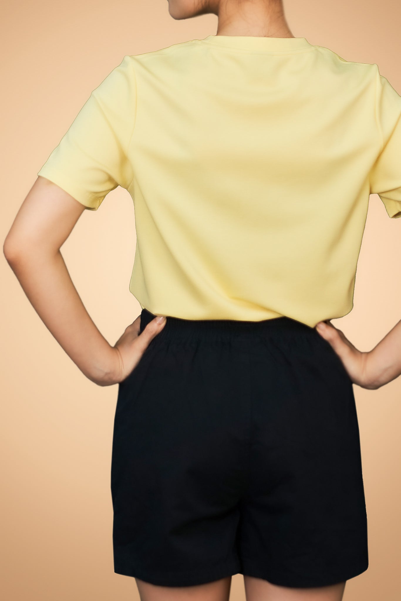 Front Side Pocket Short Pant
