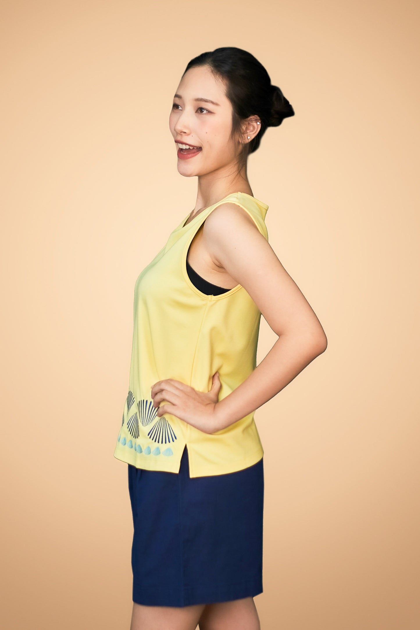 Front Side Pocket Short Pant