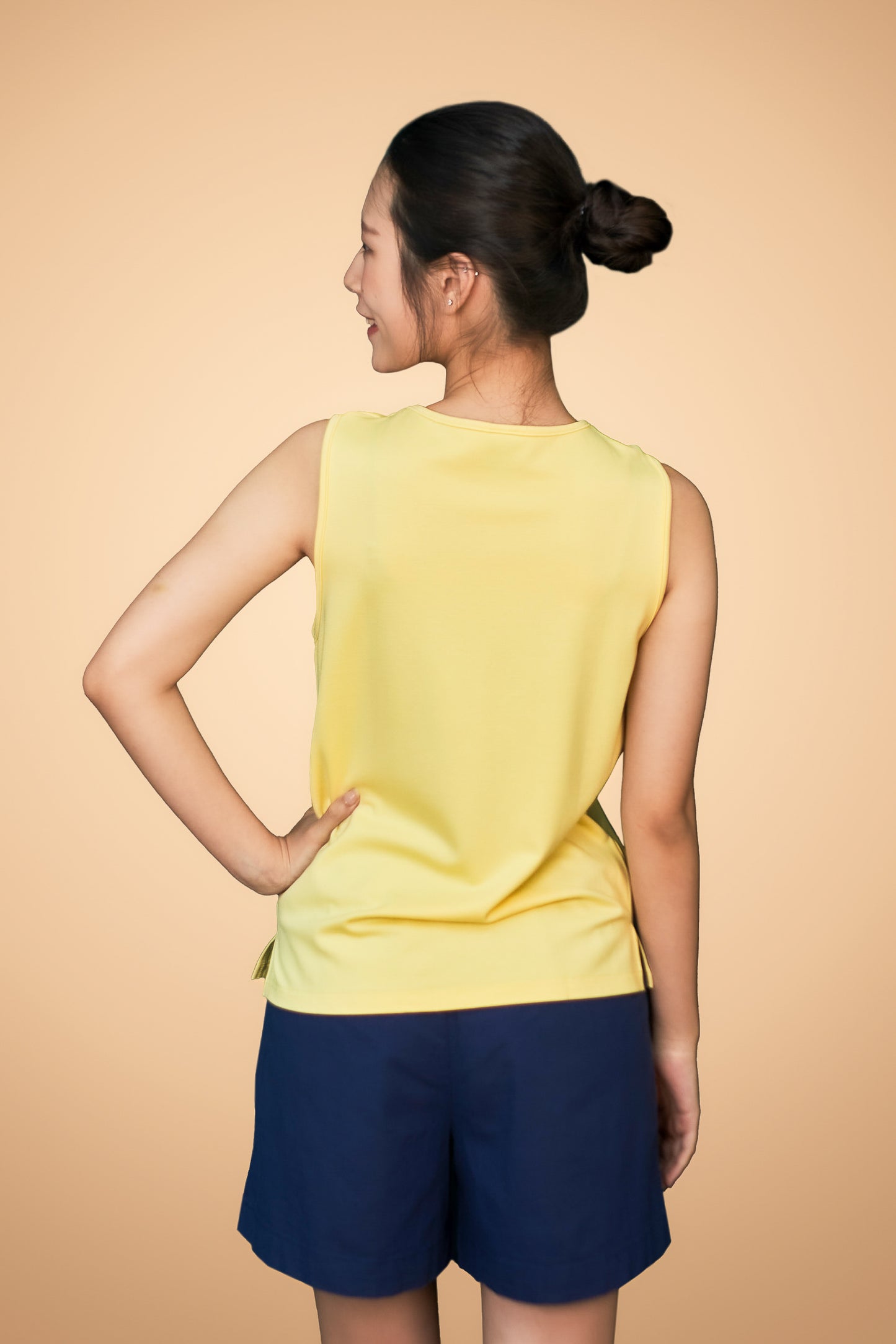 Front Side Pocket Short Pant