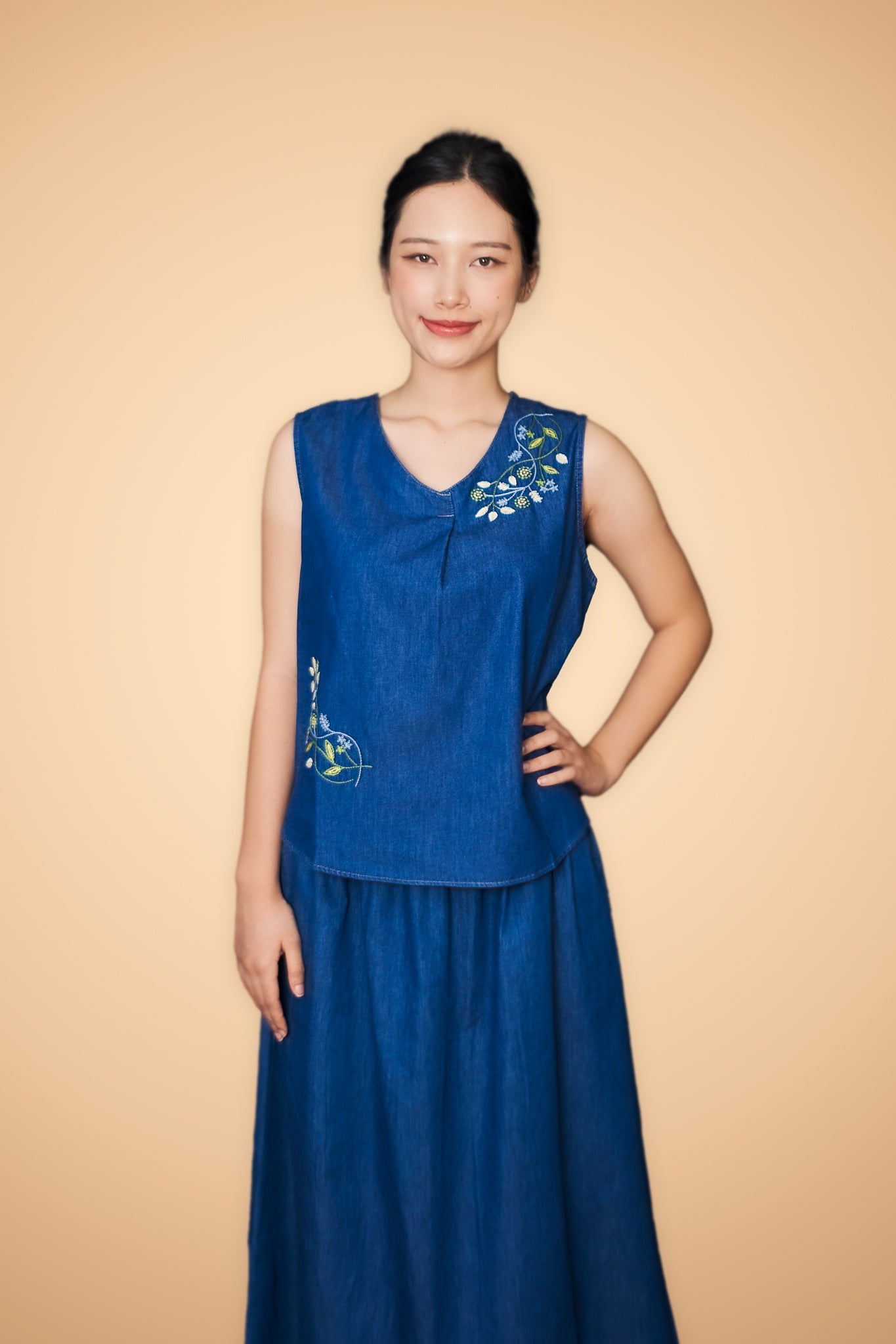 Embroidered Sleeveless Top