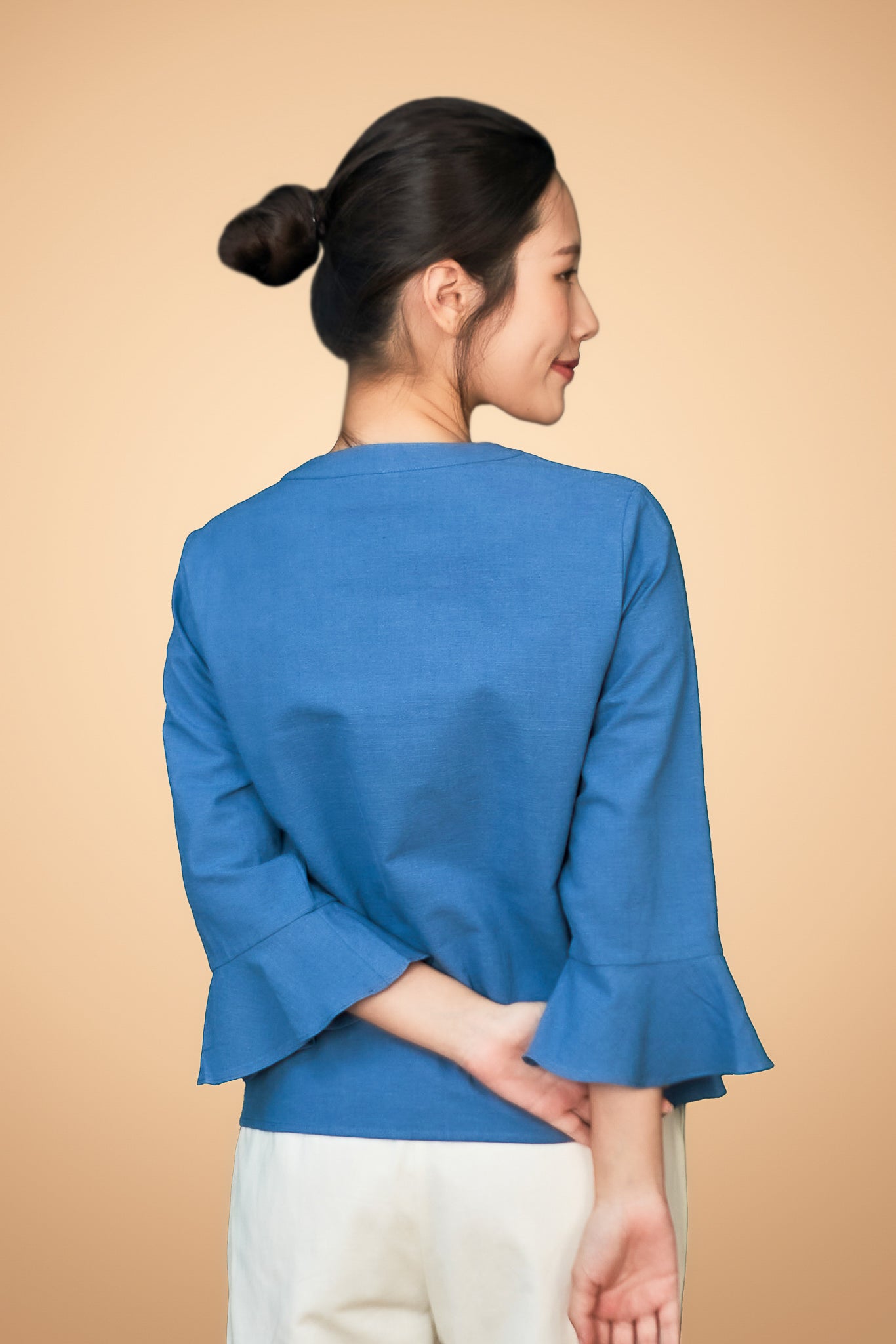Embroidered 3/4 Sleeve Top
