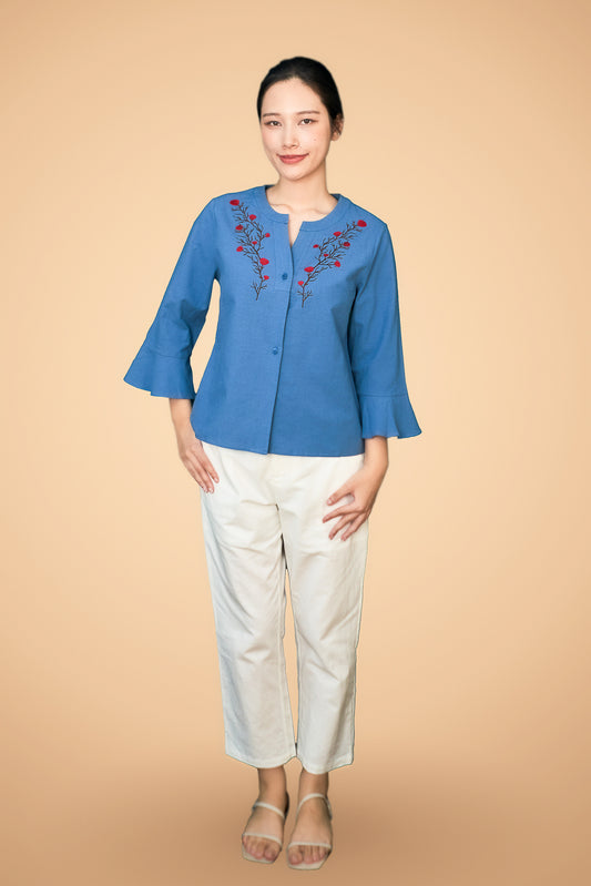 Embroidered 3/4 Sleeve Top