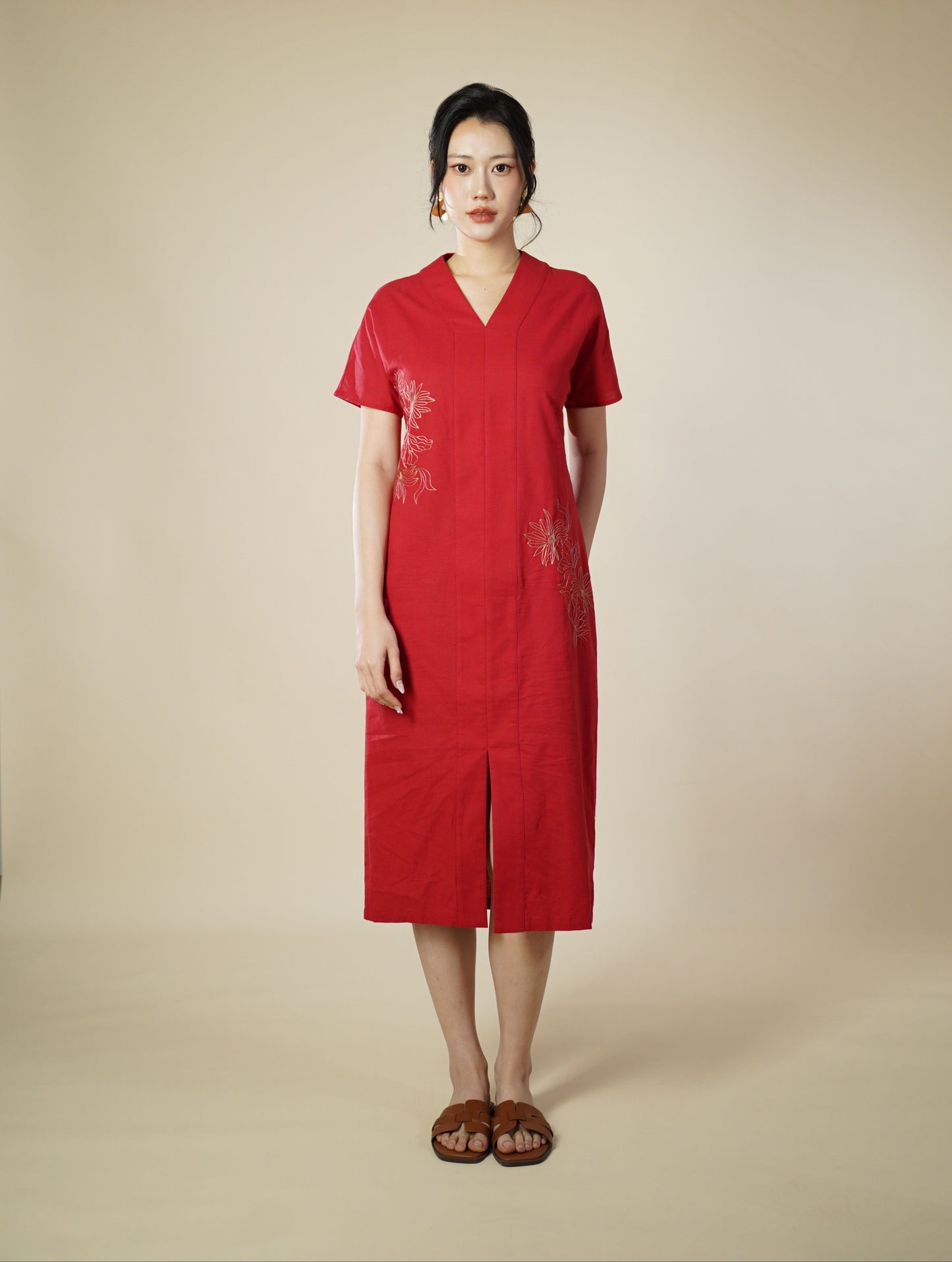 Embroidered Capped Sleeve Midi Dress