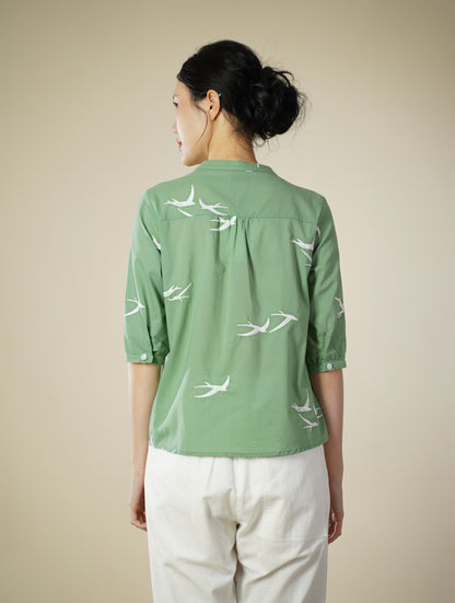 Embroidered 3/4 Sleeve Top