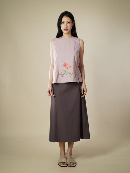 Embroidery Sleeveless Top