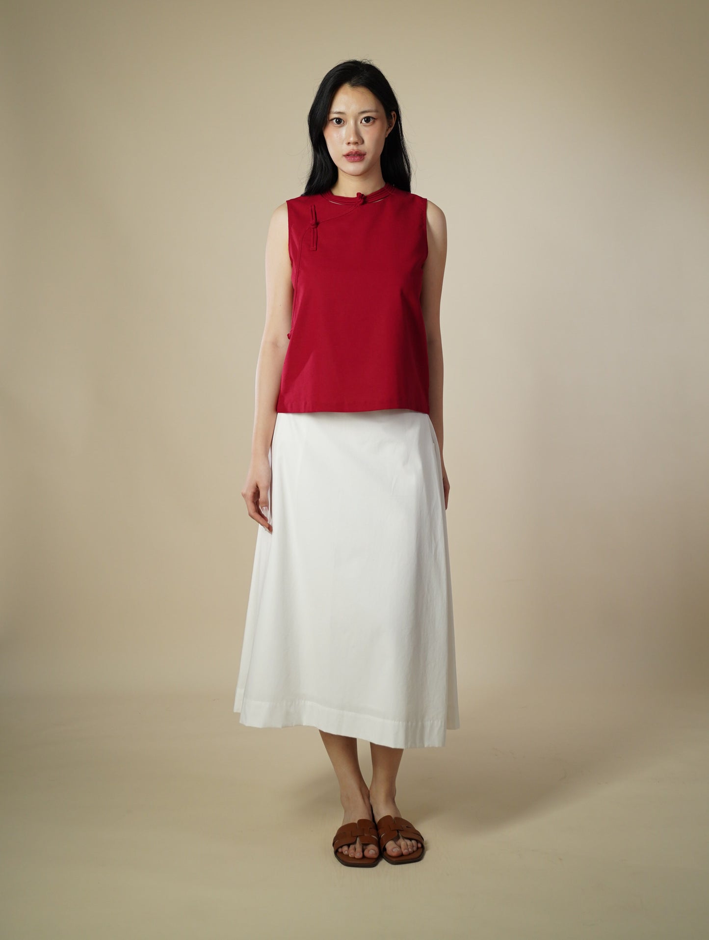 Mandarin Round Neck Sleeveless Top
