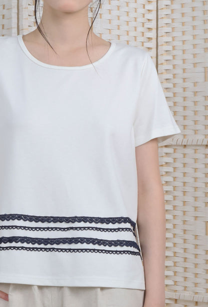 Round Neck Blouse With Trimmings