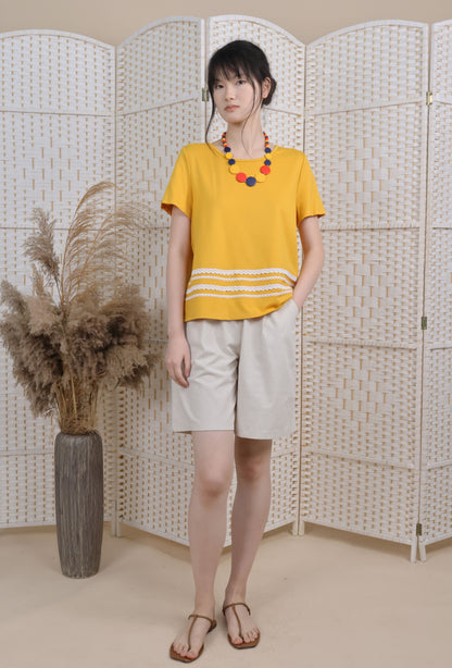 Round Neck Blouse With Trimmings