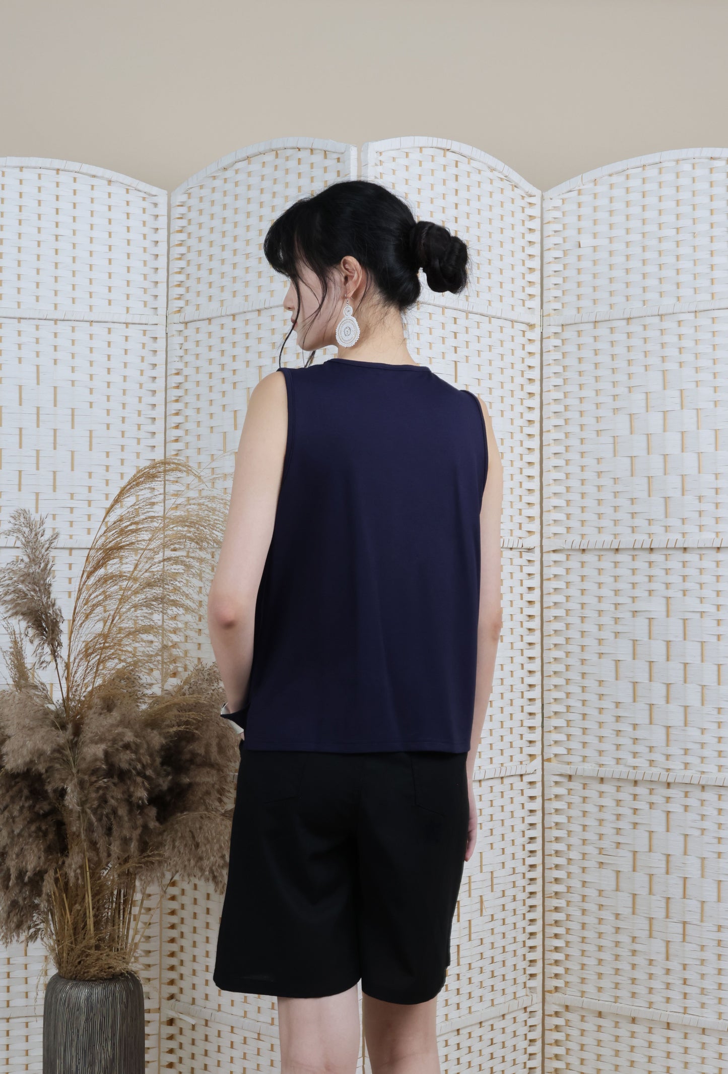 Sleeveless Top With Trims