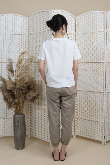 Asymmetrical Hemline Blouse With Rib