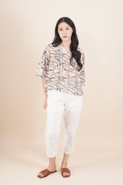 V Neck Printed 3/4 Sleeve Top