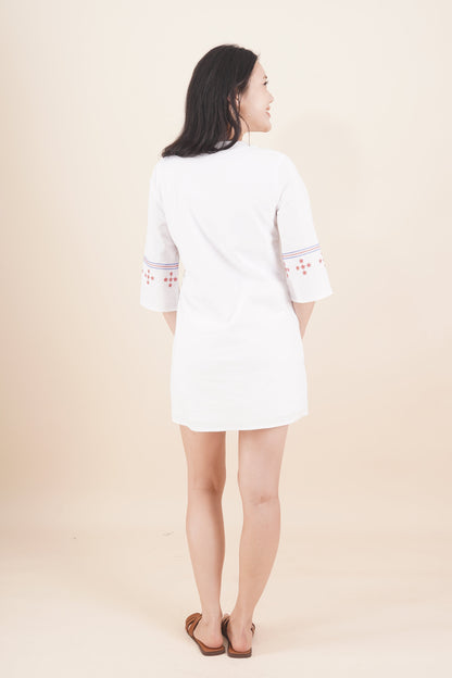 Embroidered 3/4 Sleeve Short Dress