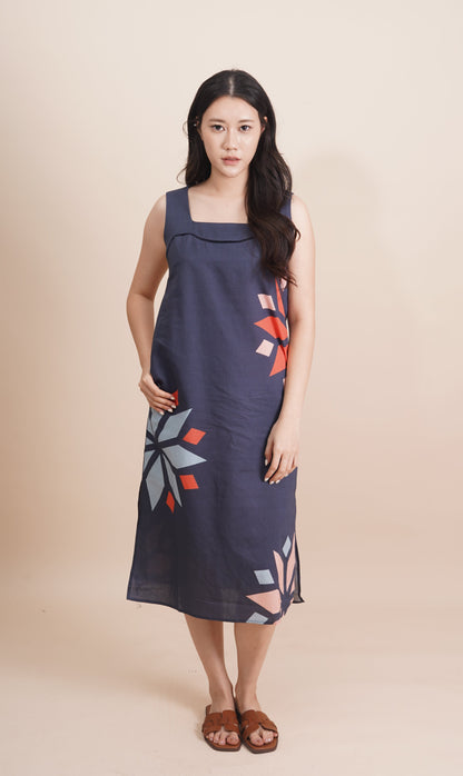 Printed Sleeveless Midi Dress
