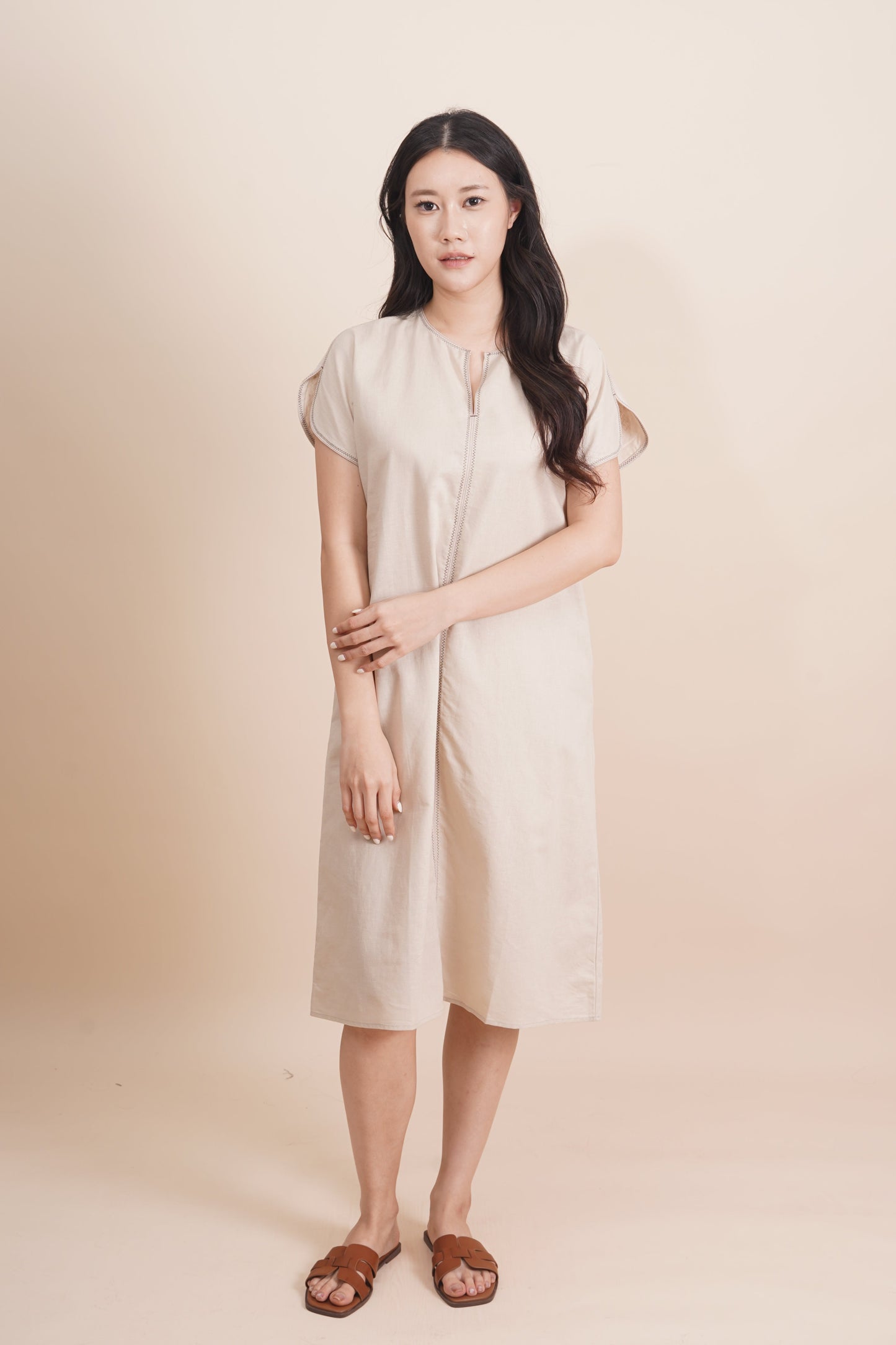Stitch Short Sleeve Midi Dress