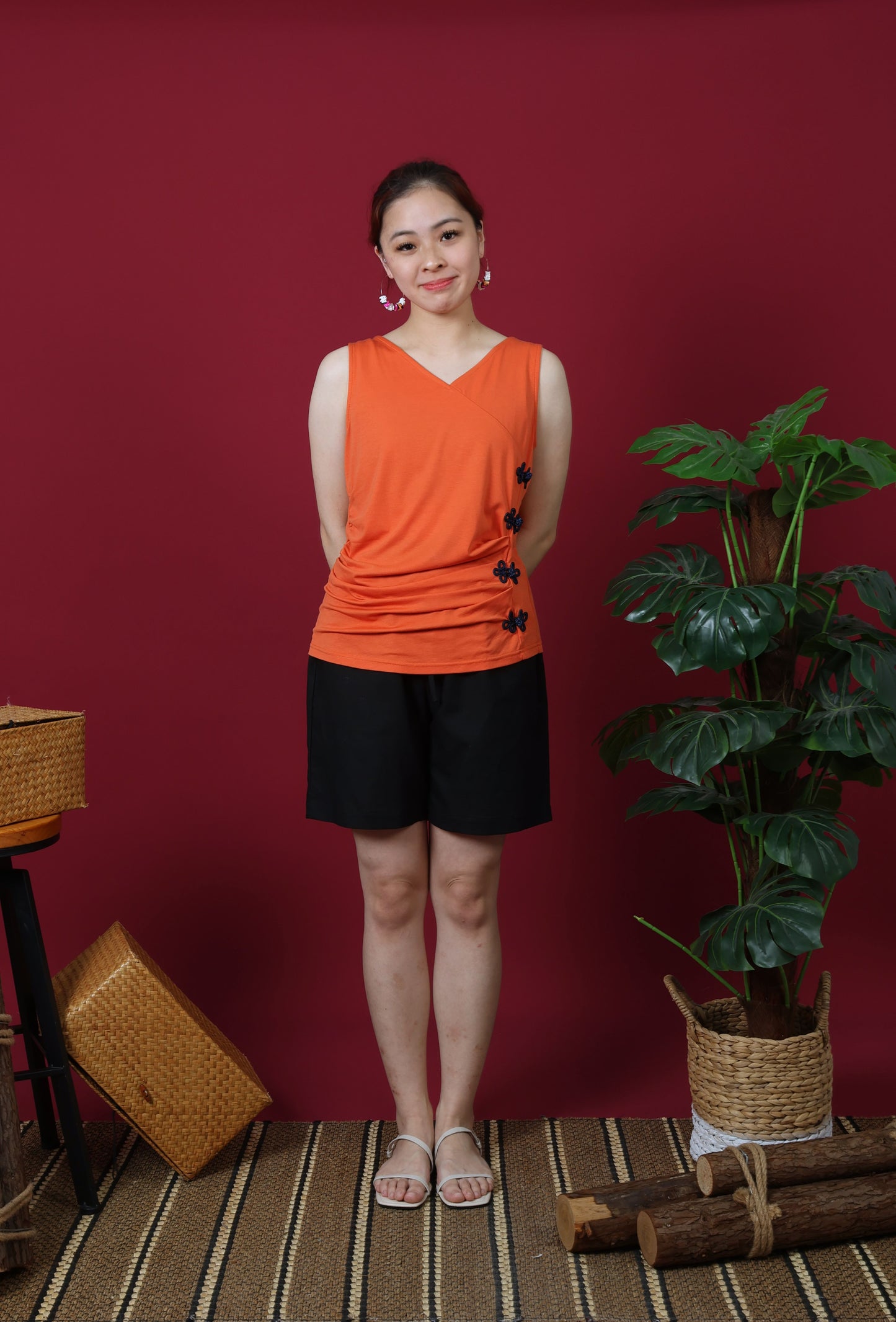 Sleeveless Chinese Button Top