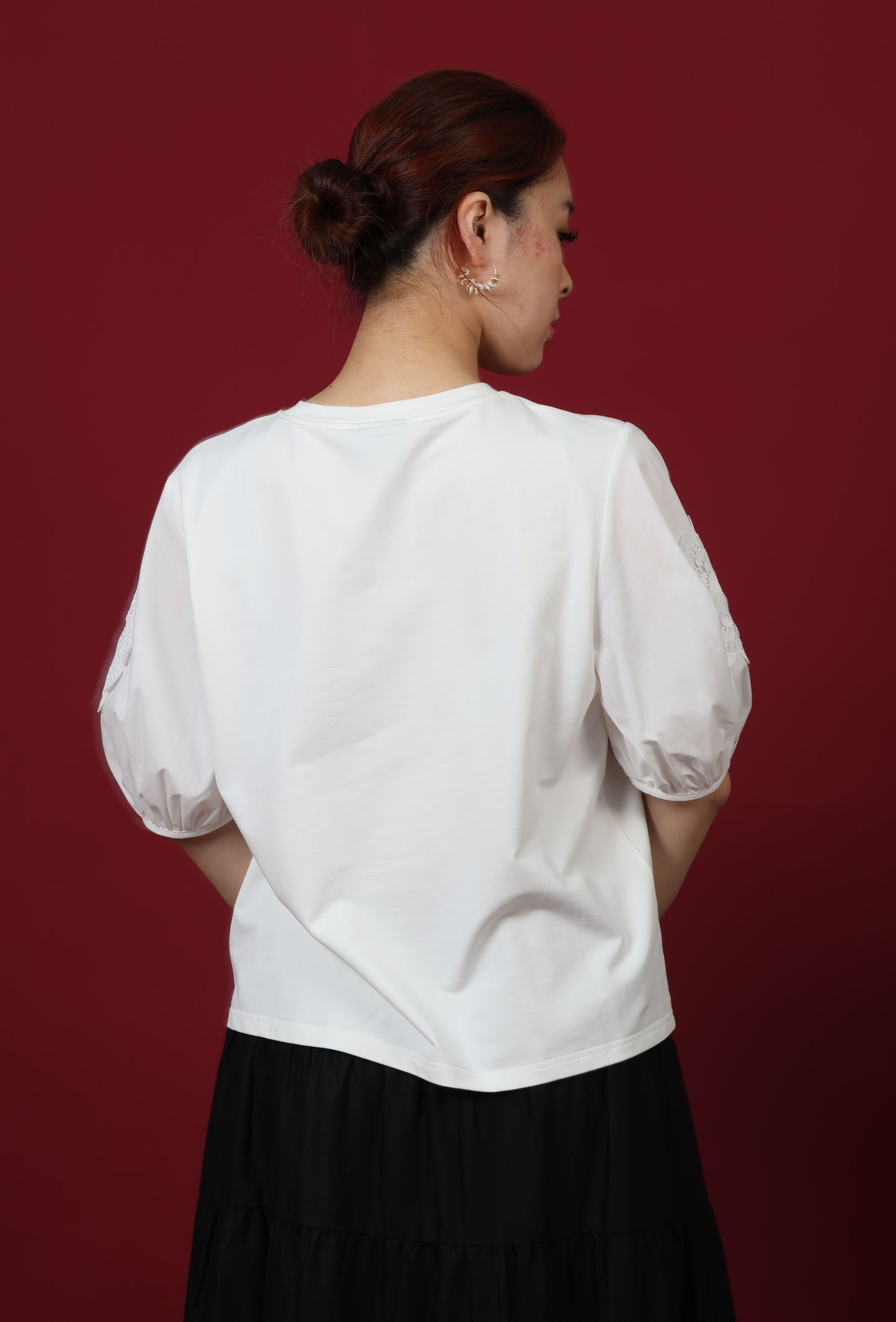 Round Neck With Patch Lace Puff Sleeve Top