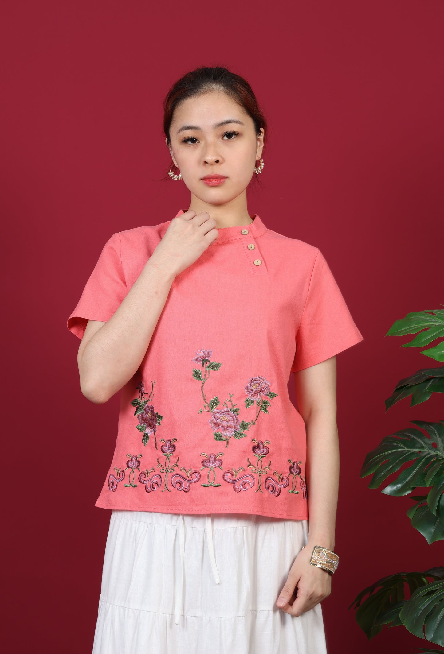 Floral Embroidery Short Sleeve Top