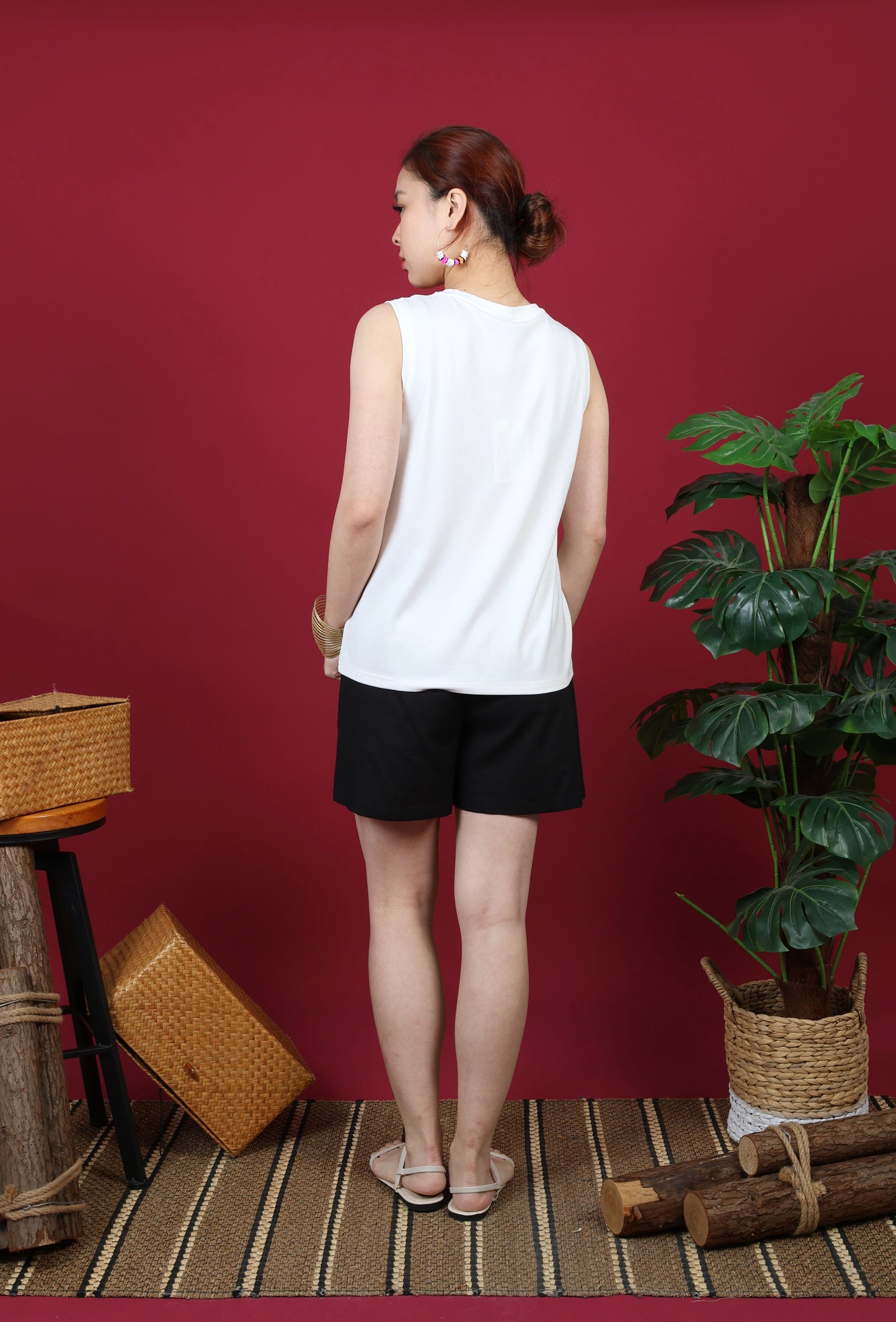 Neckline Floral Embroidery Sleeveless Top