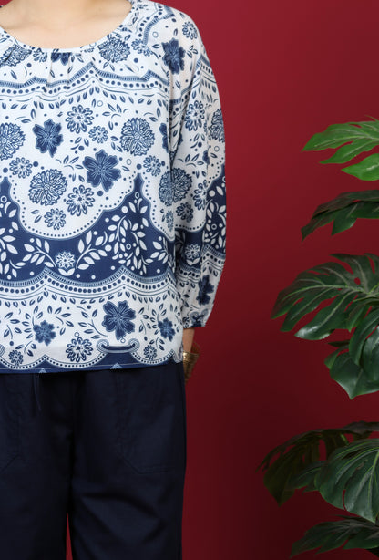 Floral Printed Gathered Neckline Long Sleeve Top