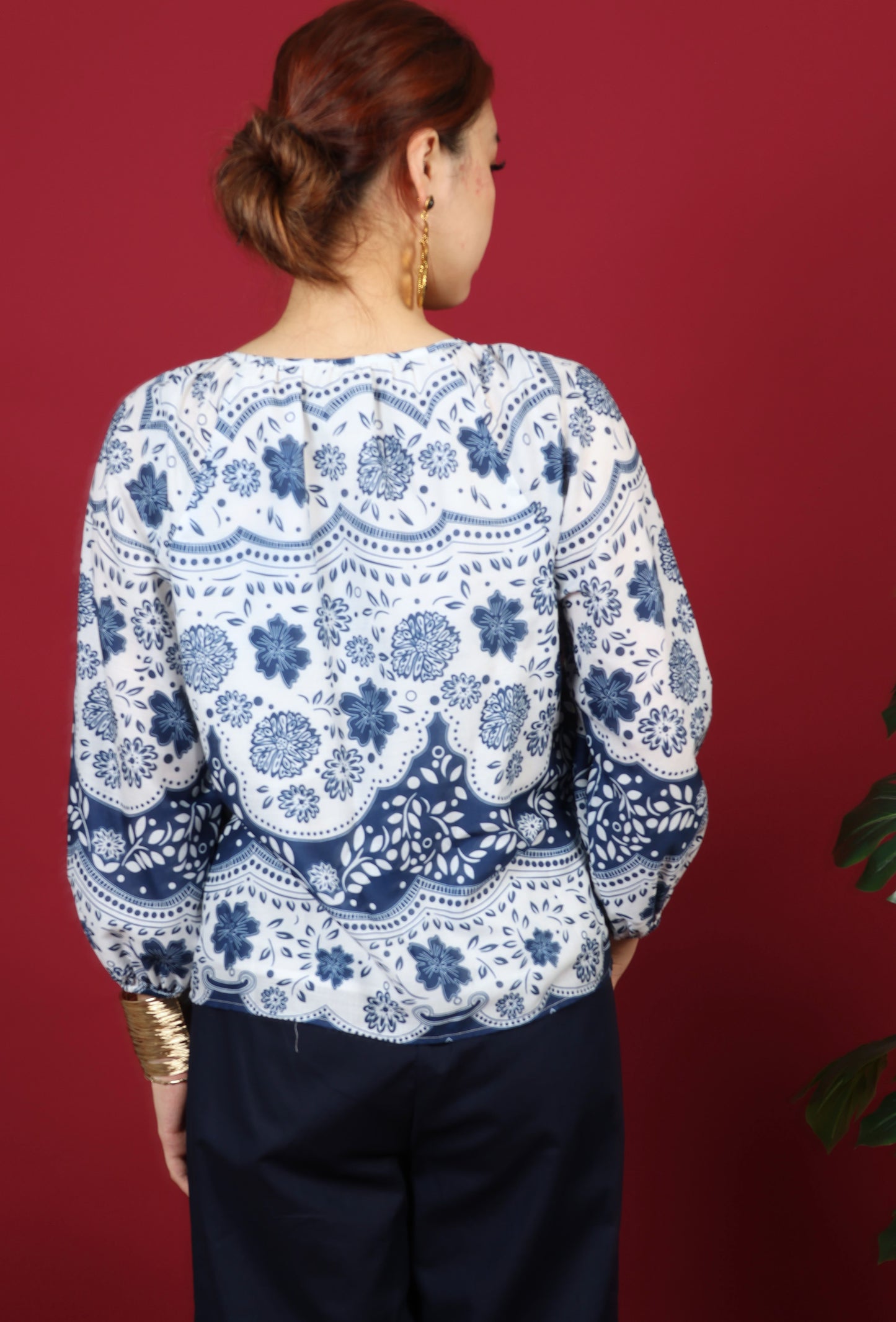 Floral Printed Gathered Neckline Long Sleeve Top