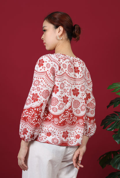 Floral Printed Gathered Neckline Long Sleeve Top