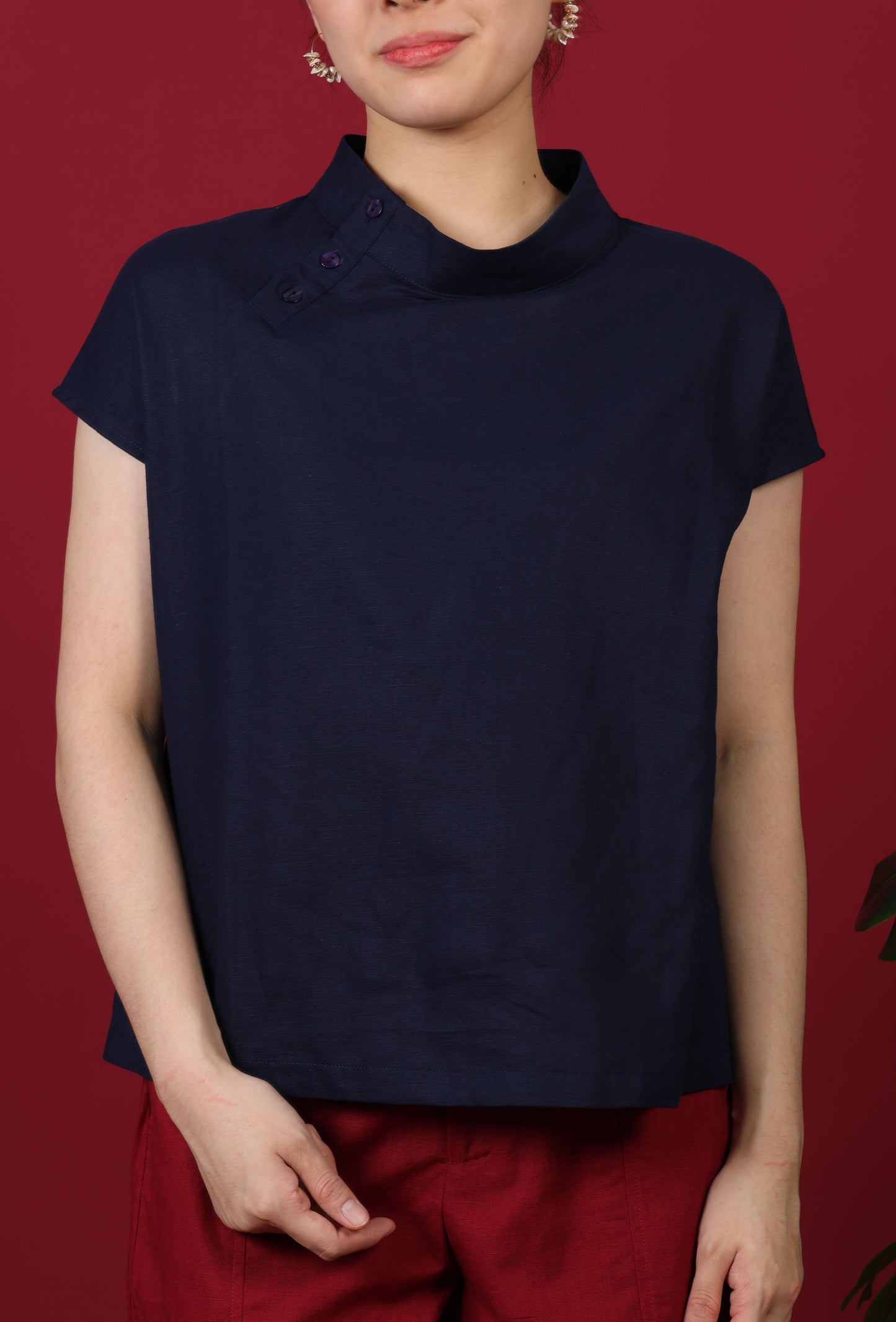 Buttoned Collar Capped Sleeves Top