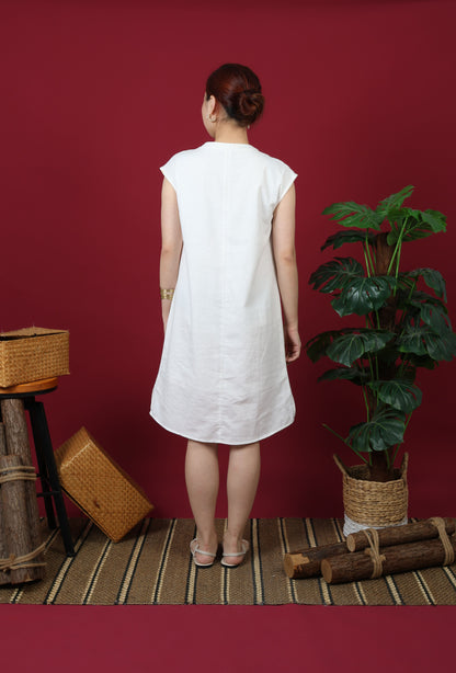 Sleeveless Mandarin Collar