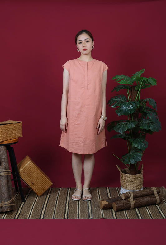 Sleeveless Mandarin Collar