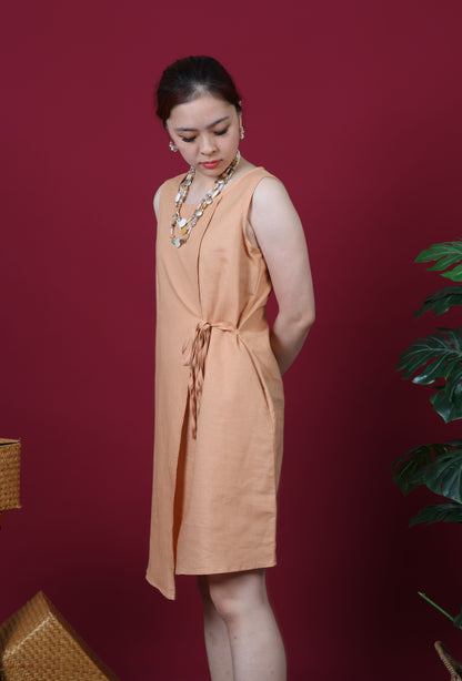 Round Neck With Front Tie Ribbon Sleeveless Dress