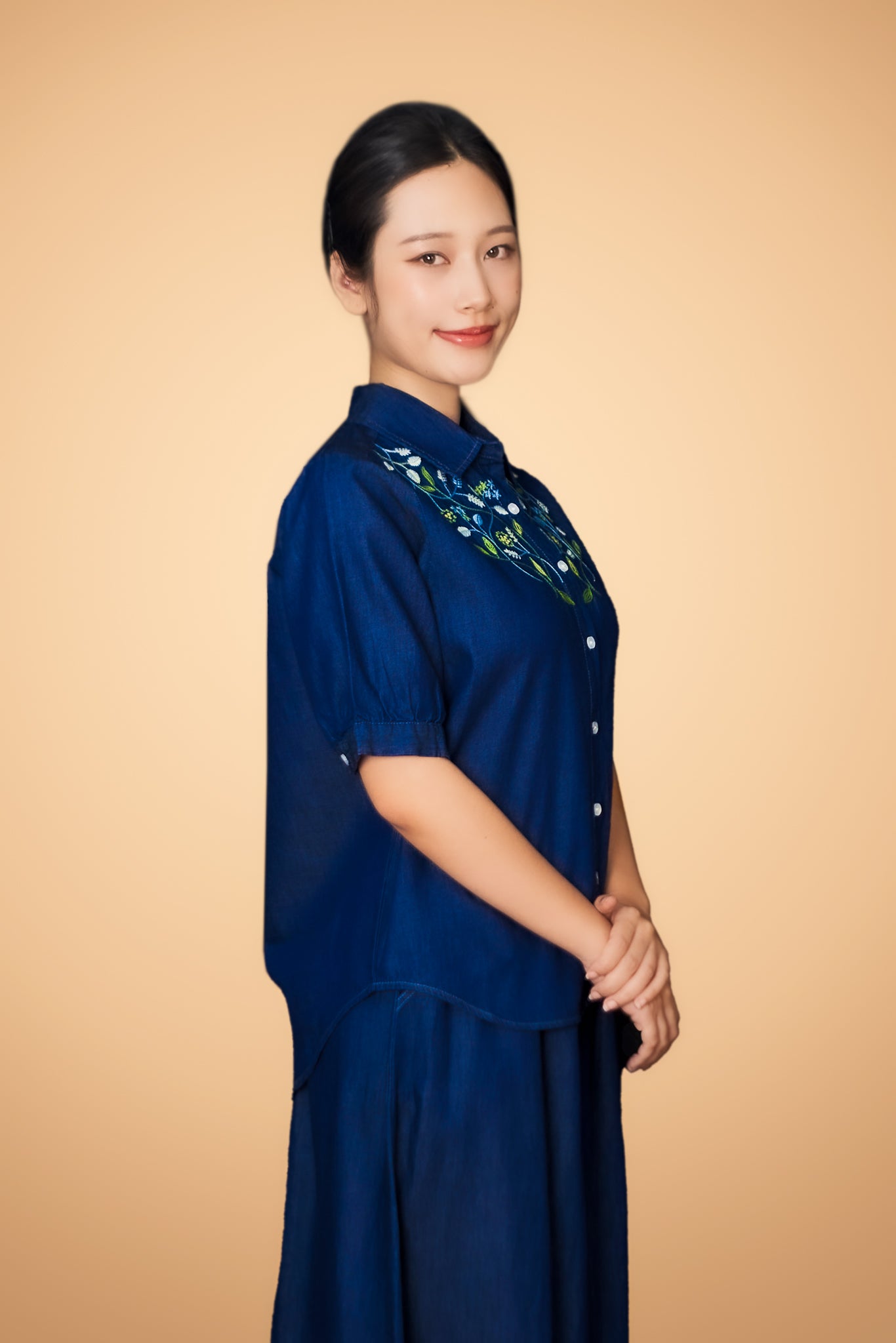 Embroidered Short Sleeve Top