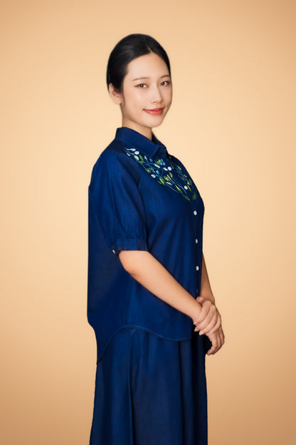 Embroidered Short Sleeve Top