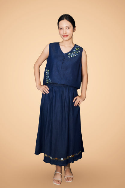 Embroidered Maxi Skirt
