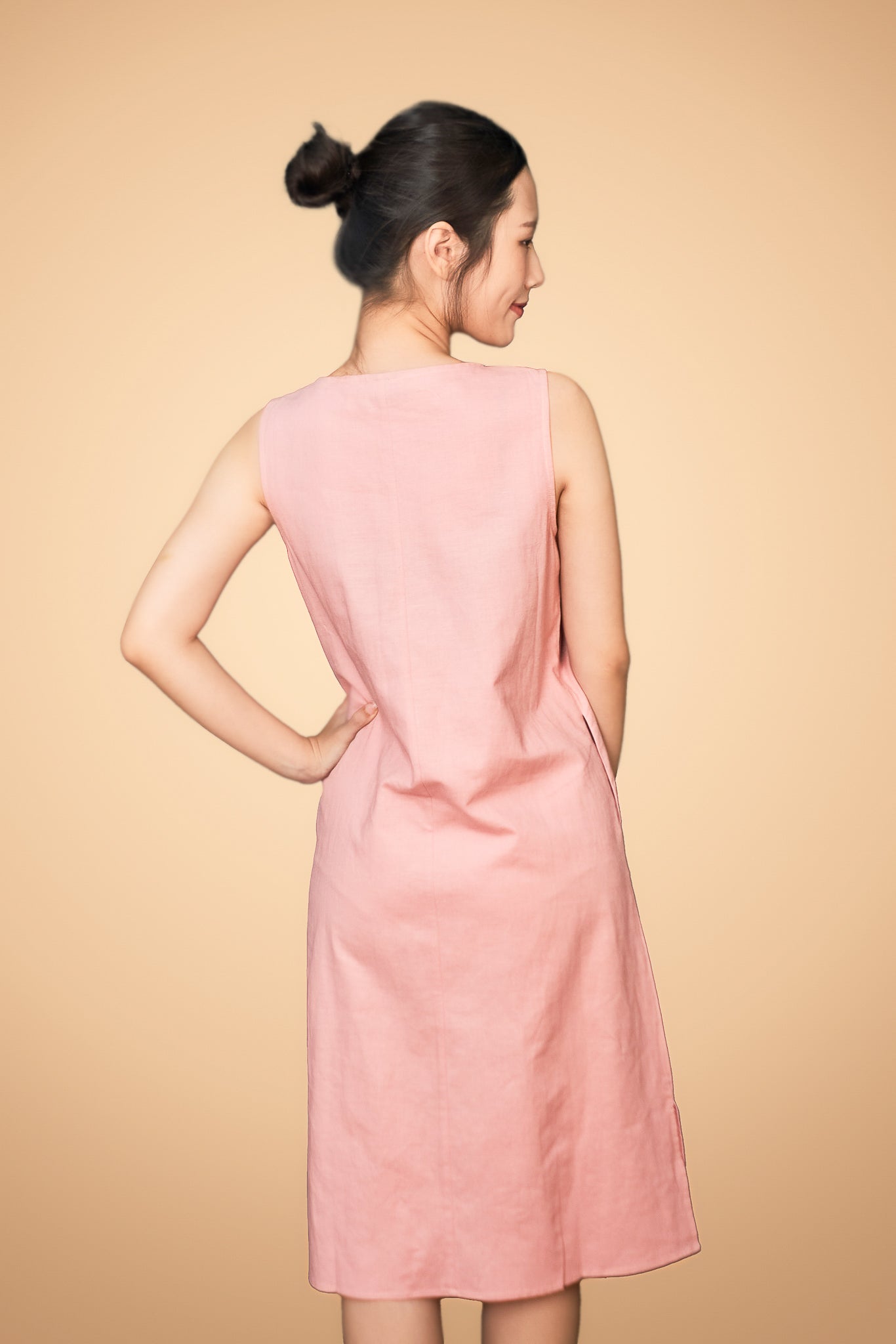 Embroidered Sleeveless Midi Dress